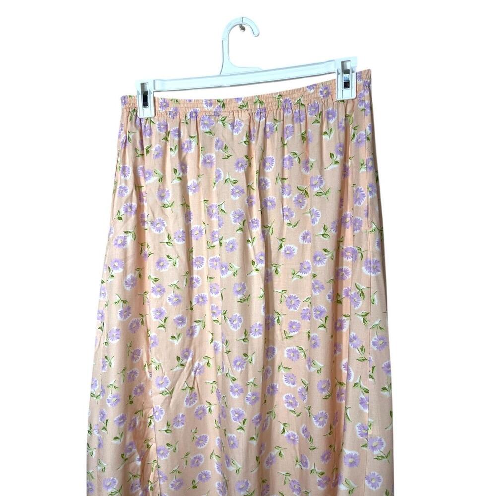 Floral Print Cream Skirt - Picture 6 of 8